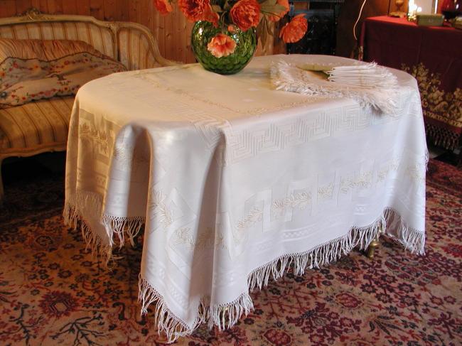 Wonderful tablecloth with 18 matching serviettes, holly damask, hand-embroidered