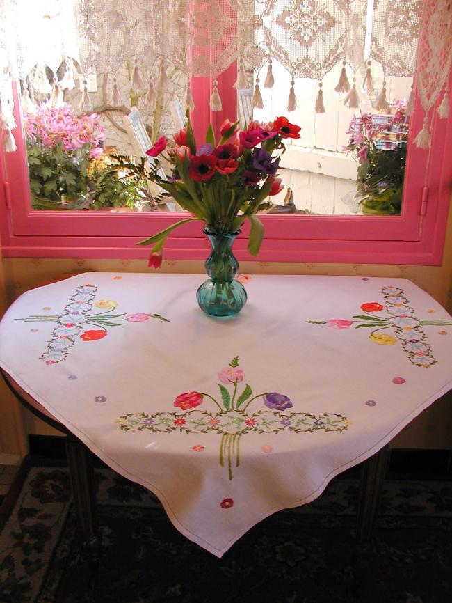 Superb tablecloth with handmade embroidered large tulips