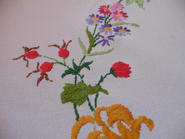 Really breathtaking tablecloth with hand-embroidered roses and wild roses