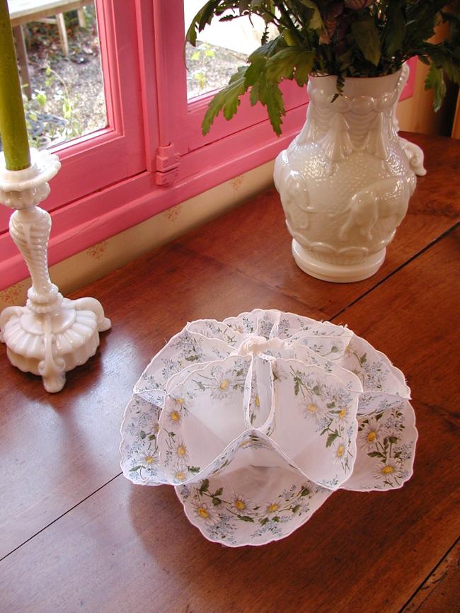 Lovely embroidered cookies basket with daisy and forget-me-not print lawn