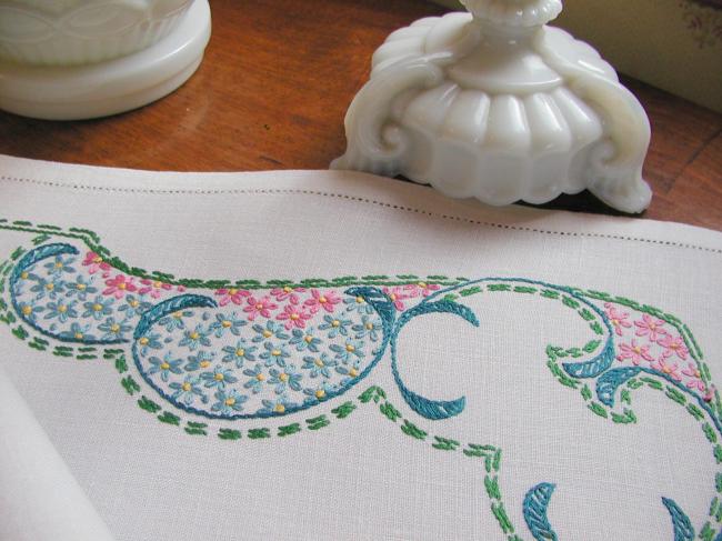 Very lovely table centre or tray cloth with hand-embroidered tiny flowers