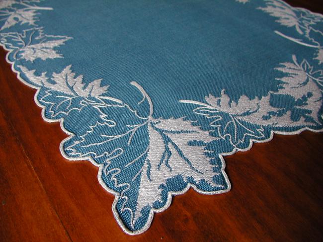 Beautiful table  oblong centre with embroidered leaves