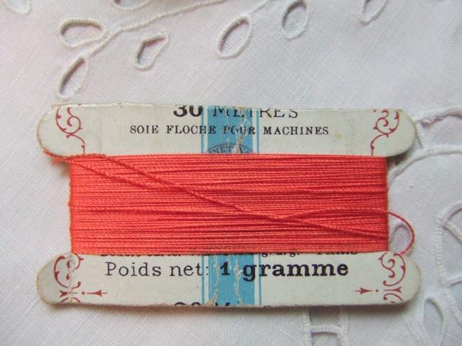 Jolie carte ancienne de soie  floche de couleur orange,marque Cordonnet National