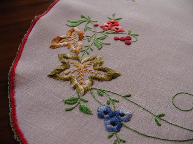 Gorgeous embroidered spring flowers table runner