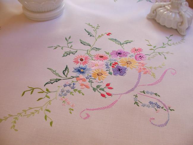 Really breathtaking tablecloth with hand-embroidered flowers