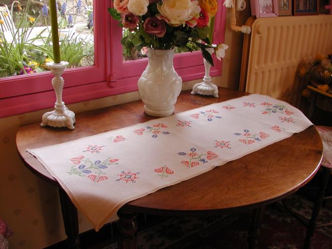 Very pretty table runner with hand-emboidery made in cross stitches