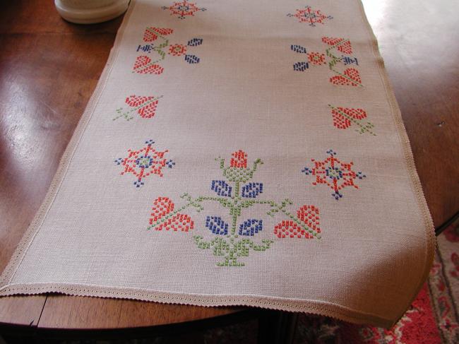 Very pretty table runner with hand-emboidery made in cross stitches