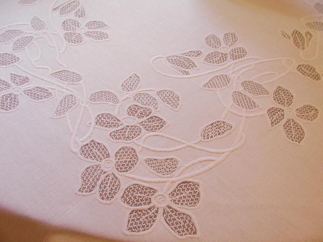 Gorgeous tablecloth with elaborated openwork in embroidered net