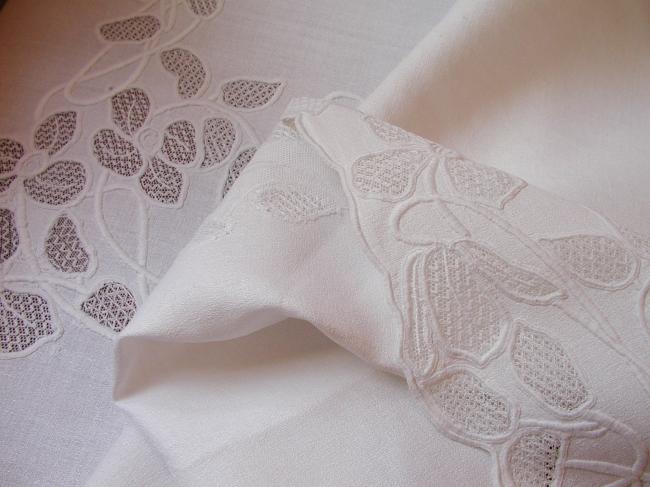 Gorgeous tablecloth with elaborated openwork in embroidered net