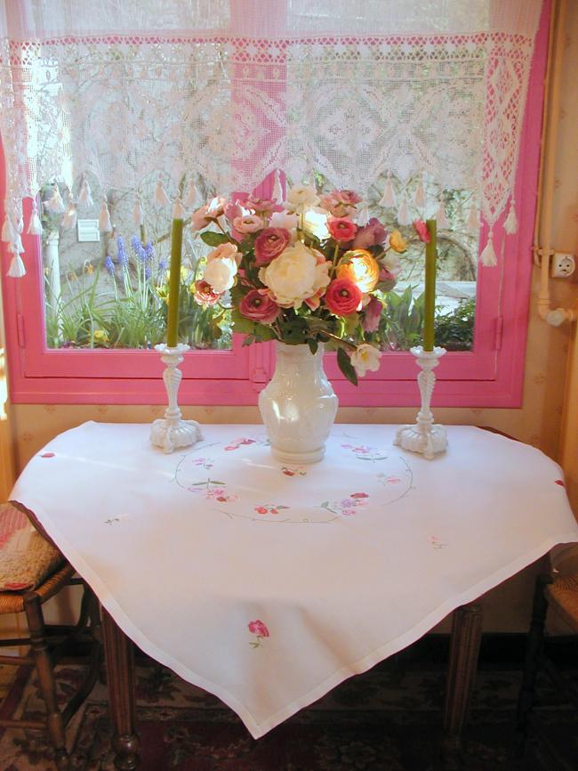 Adorable fine linen tablecloth with hand-embroidered sweet peas