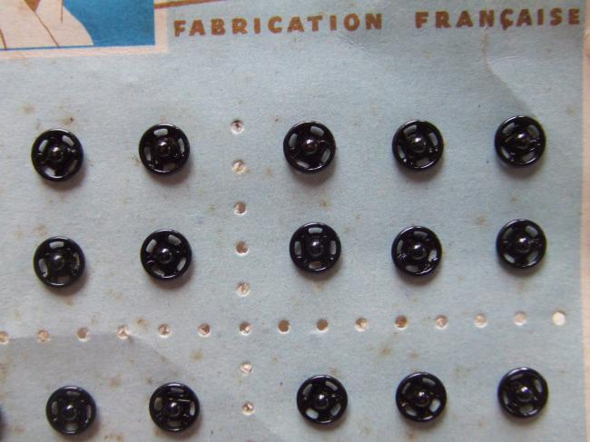 Carte de 36 petits Boutons pression, Le Prophète, en 6mm