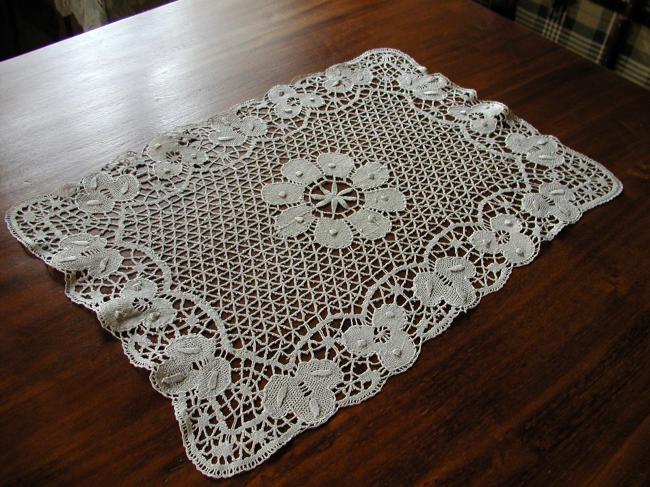 Lovely bobbin lace trolley mat, Cluny lace