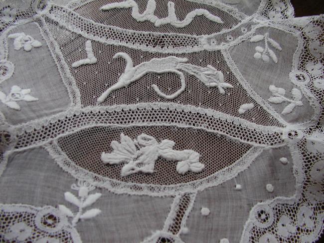 So sweet doily with net and lawn embroidered doily, Valenciennes lace