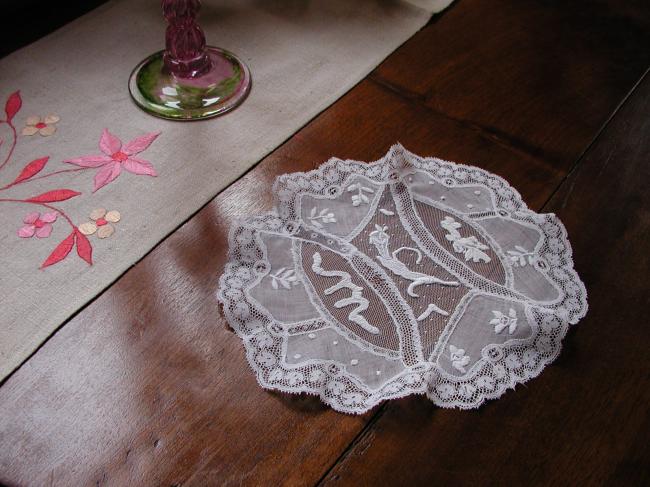 So sweet doily with net and lawn embroidered doily, Valenciennes lace