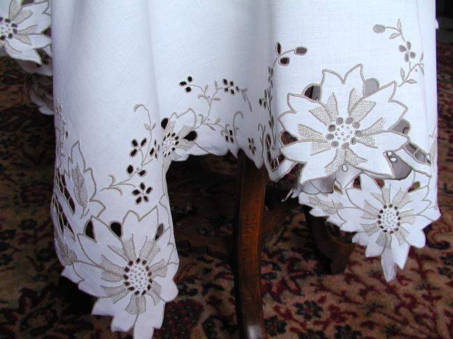 Superb Madeira tablecloth with embroidered peony flowers