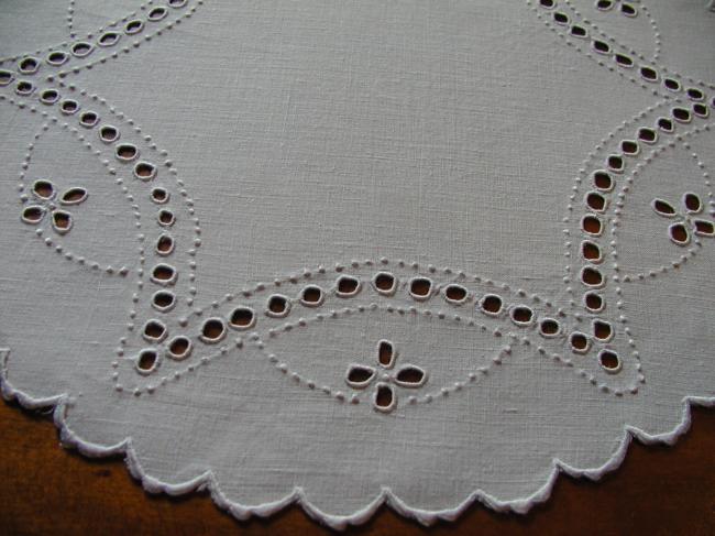 Lovely lot of 4 table open and white works table mats