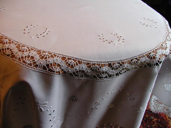 Beautiful large oval tablecloth with Reticella, Colbert embroidery & Cluny lace