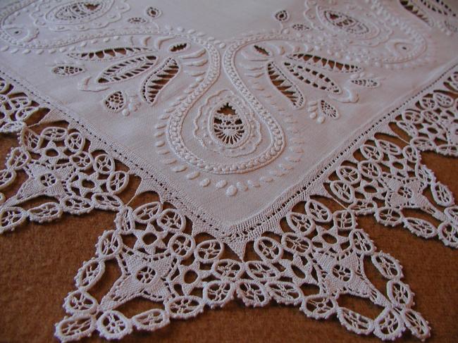 Absolutely stunning Hedebo lace tablecloth