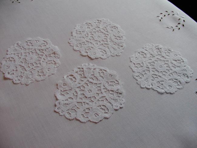 Lovely set of 4 small  round Hungary bobbin lace doilies