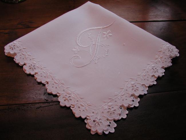 Spectacular table centre with lovely handmade edging and monogram J