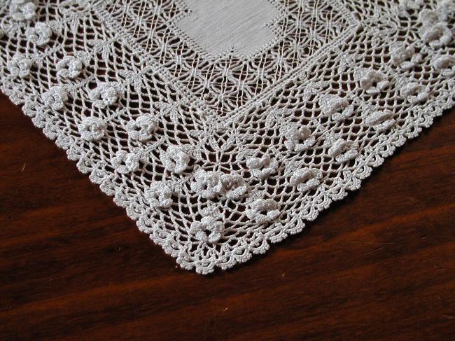 Such a lovely drawn thread doily with roses embroidered guipure lace