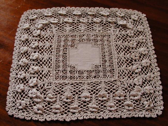 Such a lovely drawn thread doily with roses embroidered guipure lace