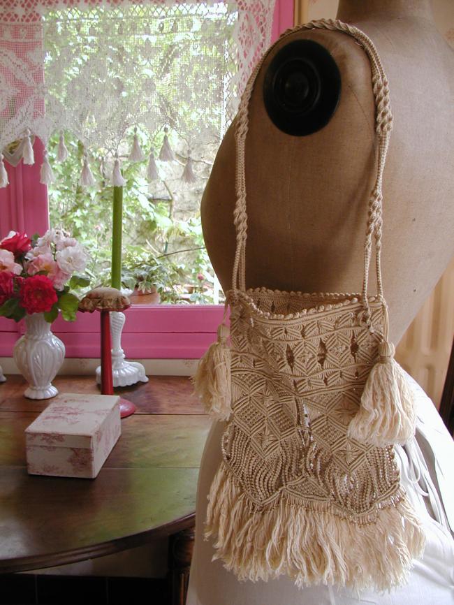 Superb antique bag in hand-made Macramé lace 1900