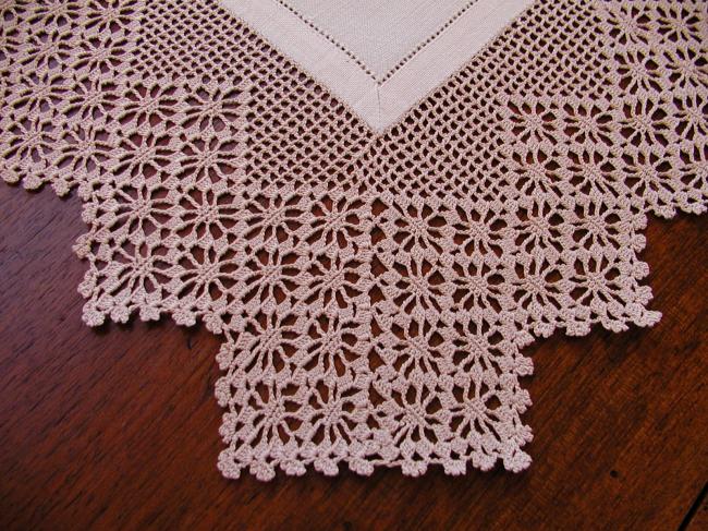 So sweet irish guipure lace doily 1920