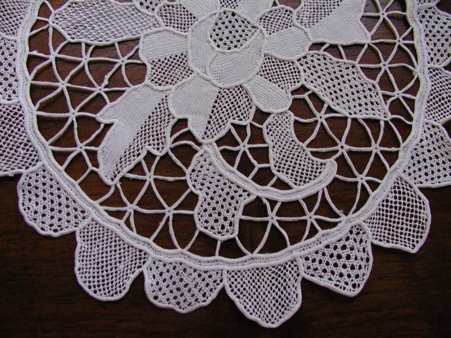 Lovely pair of  round Bologna lace doily