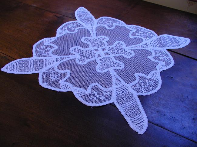 Wonderful doily with net embroidery and tape lace works