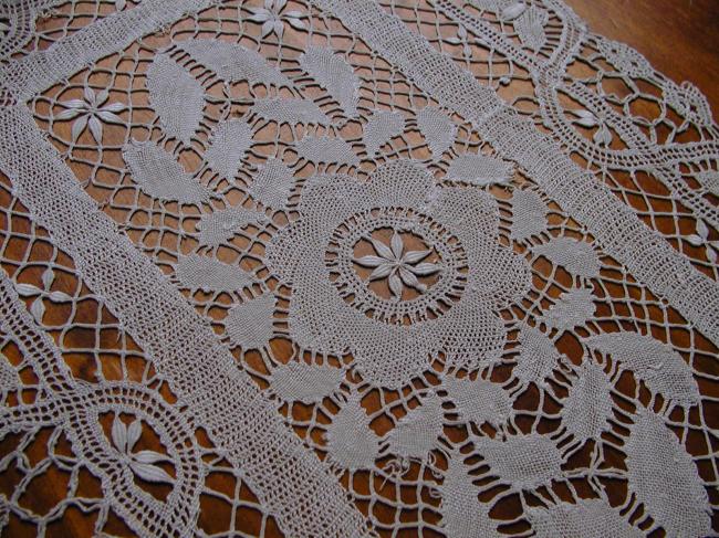 Gorgeous pair of trolley mats made in Cluny lace, with butterflies