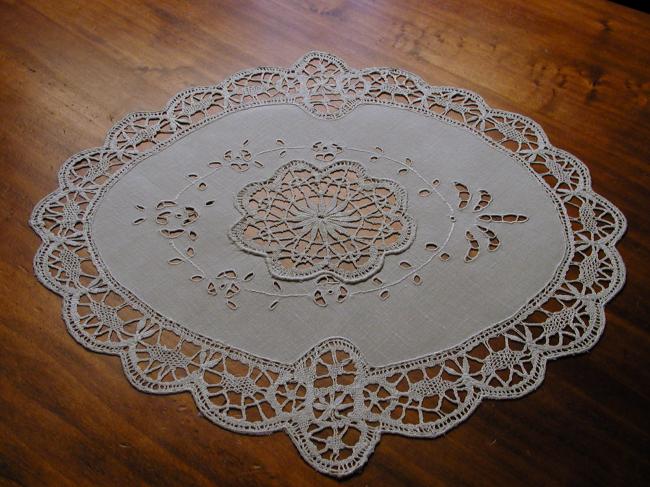 So lovely oval table centre with Richelieu embroidery and Cluny lace 1920