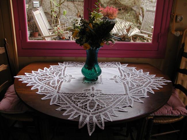 Gorgeous Battenberg tape lace and drawn thread works tablecloth