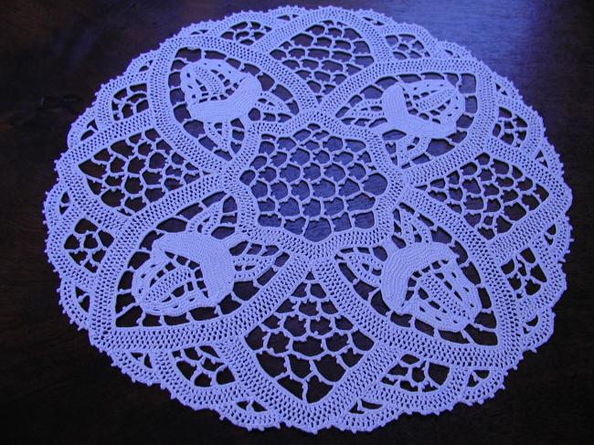 Marvellous pair of Venezia lace doilies